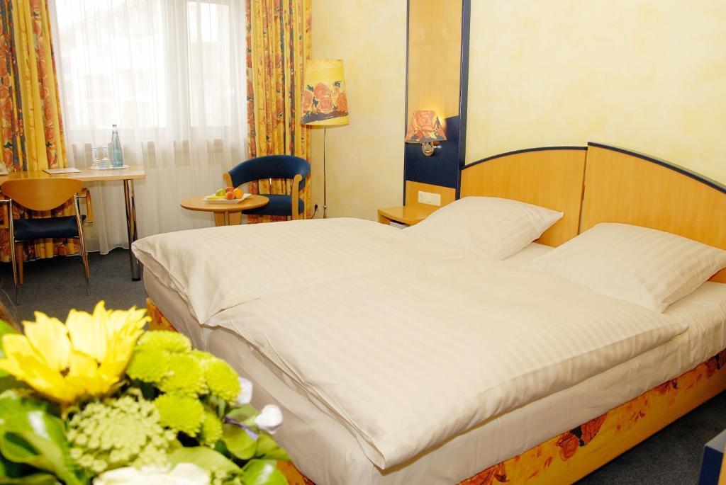 Hotel Graf Offenbach am Main Quarto foto